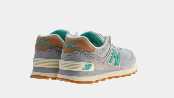 New Balance W574BCB